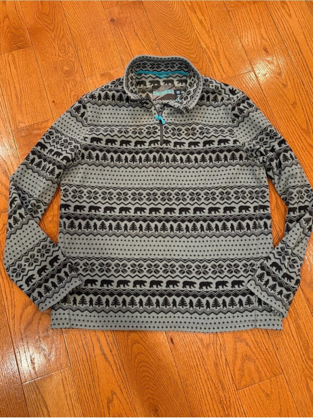 Chubbies Men’s XL Fleece Pullover Gray Bear Nordic Print Quarter Zip